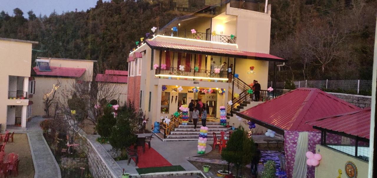 Mist N Meadows Resort Rajgarh  Ngoại thất bức ảnh