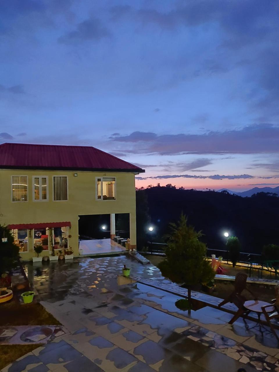 Mist N Meadows Resort Rajgarh  Ngoại thất bức ảnh