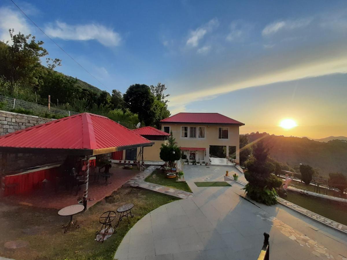 Mist N Meadows Resort Rajgarh  Ngoại thất bức ảnh